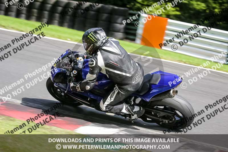 cadwell no limits trackday;cadwell park;cadwell park photographs;cadwell trackday photographs;enduro digital images;event digital images;eventdigitalimages;no limits trackdays;peter wileman photography;racing digital images;trackday digital images;trackday photos